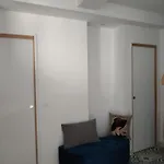Aura باريس